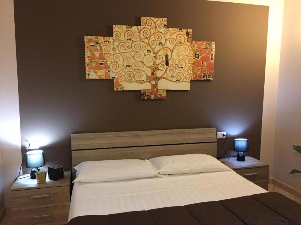 Hotel Ded 1 Parma Buitenkant foto